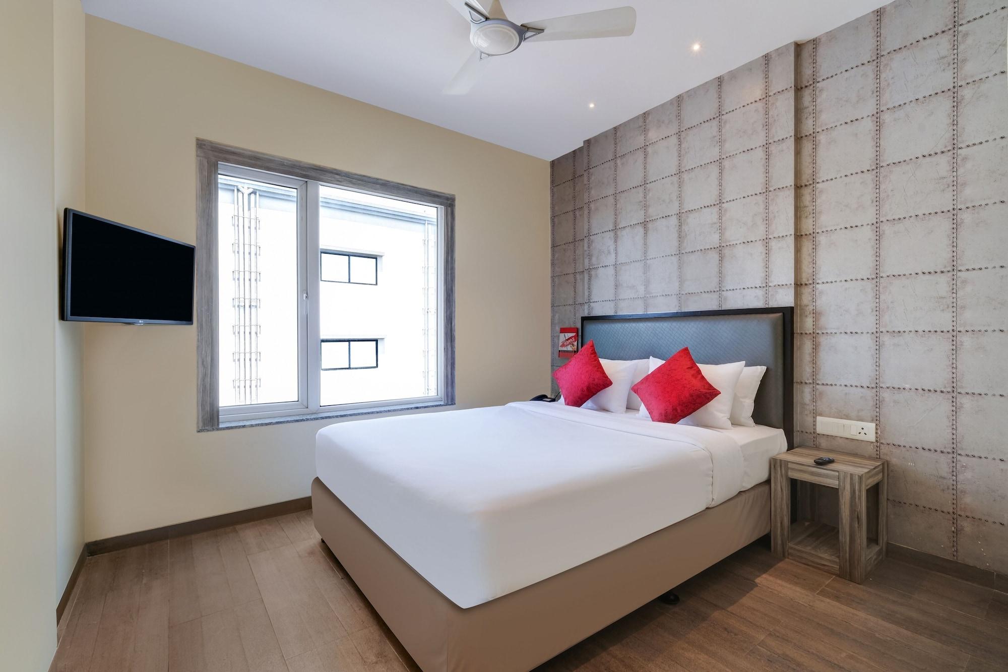 7 Apple Hotel, Vadodara Exteriör bild